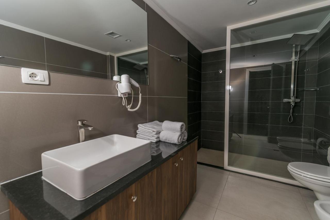 Deluxe & Executive By Rafaelo 5* Shëngjin